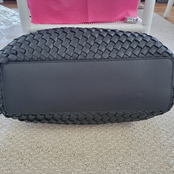 Anne Klein Black Vegan Woven Tote with Removable Clutch/Wristlet/Pouch NWOT 🌷🌷 - Picture 6 of 7